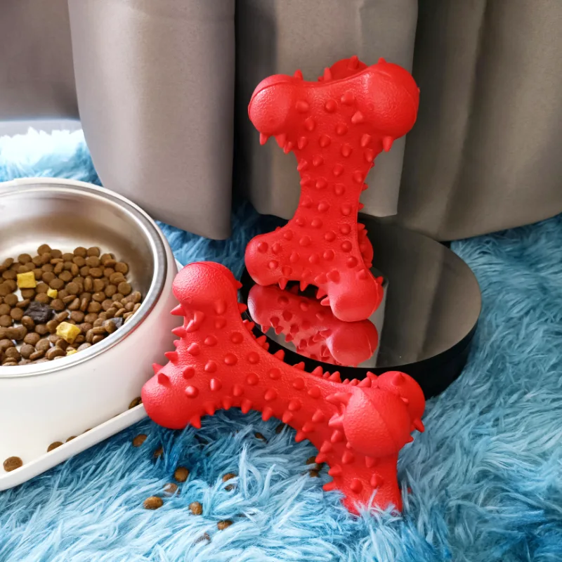 Spiky gummi-tyggleke til hund